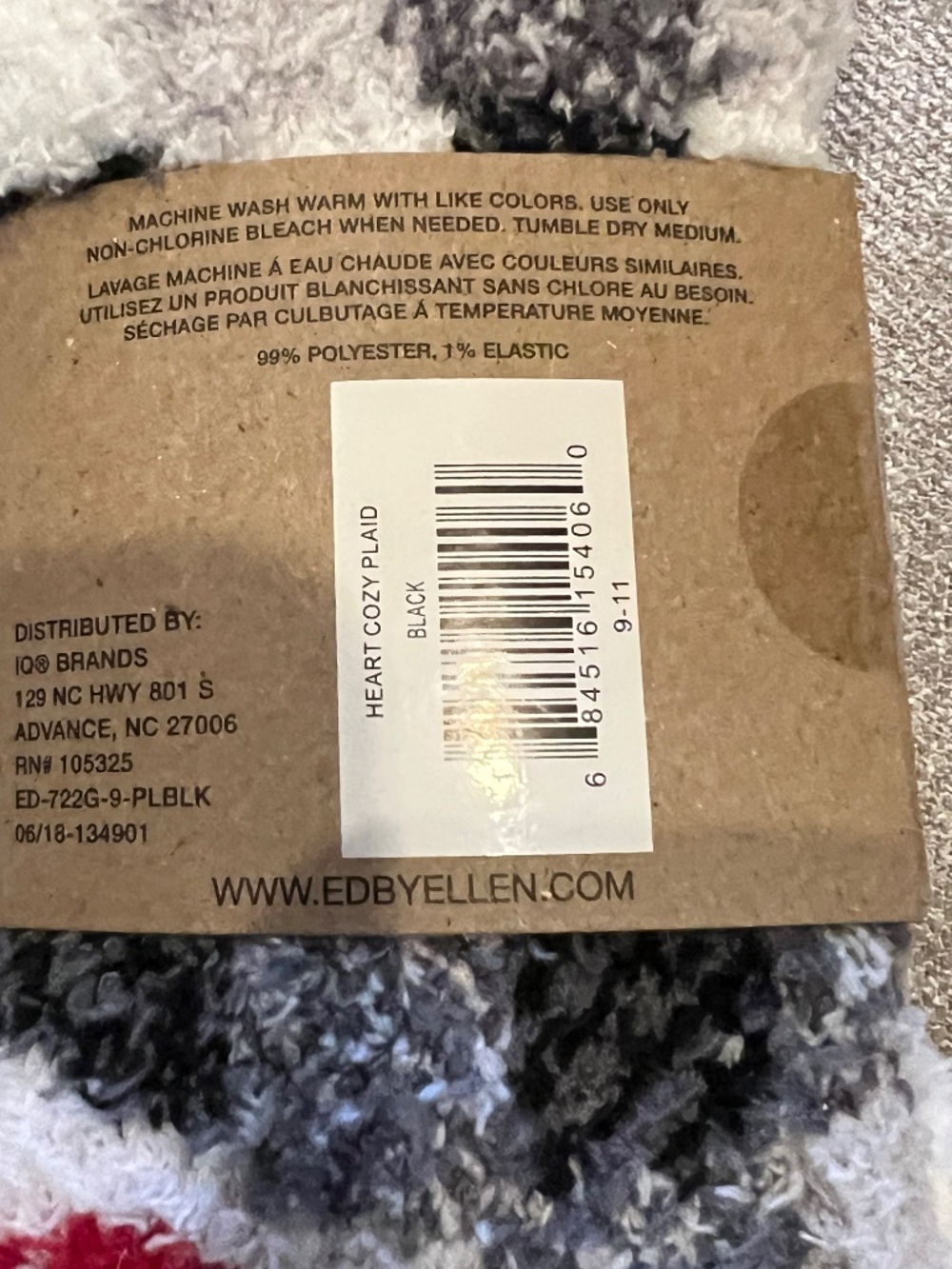 Ellen Degeneres Cozy Plush Socks Black/White Plaid w Red Heart Soles Cozy & Warm - Picture 3 of 5